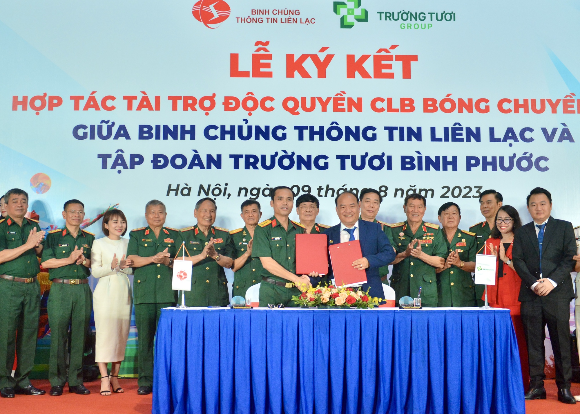 Tập đoàn Trường Tươi Bình Phước tài trợ CLB bóng chuyền nữ Bộ Tư lệnh Thông tin